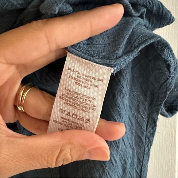 Free People Blue Canyon Rose Lace Embroidered Boho Blouse Size XS - Picture 8 of 9